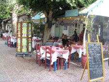 Restaurant "Marias" im Bazar, an dem alle Busse abfahren.